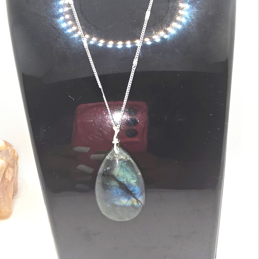 Labradorite Tear Drop Necklace